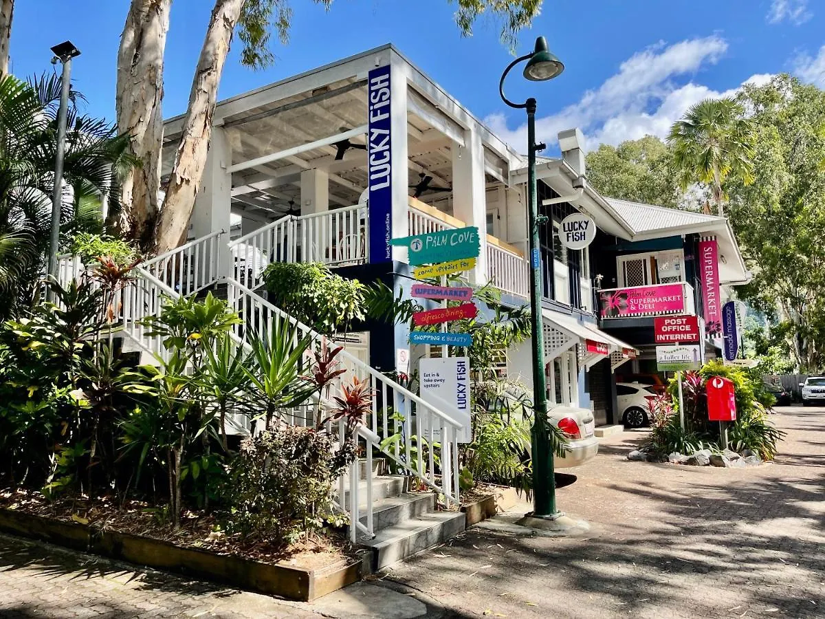 Sweet Creek Cottage, Palm Cove, 200M To Beach, Heated Pool, Pets 0*,  Austrálie