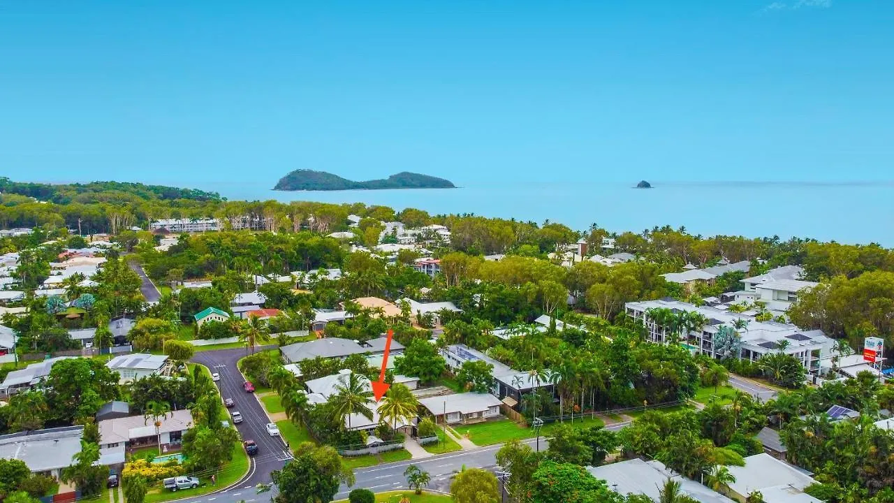 Sweet Creek Cottage, Palm Cove, 200M To Beach, Heated Pool, Pets Australia