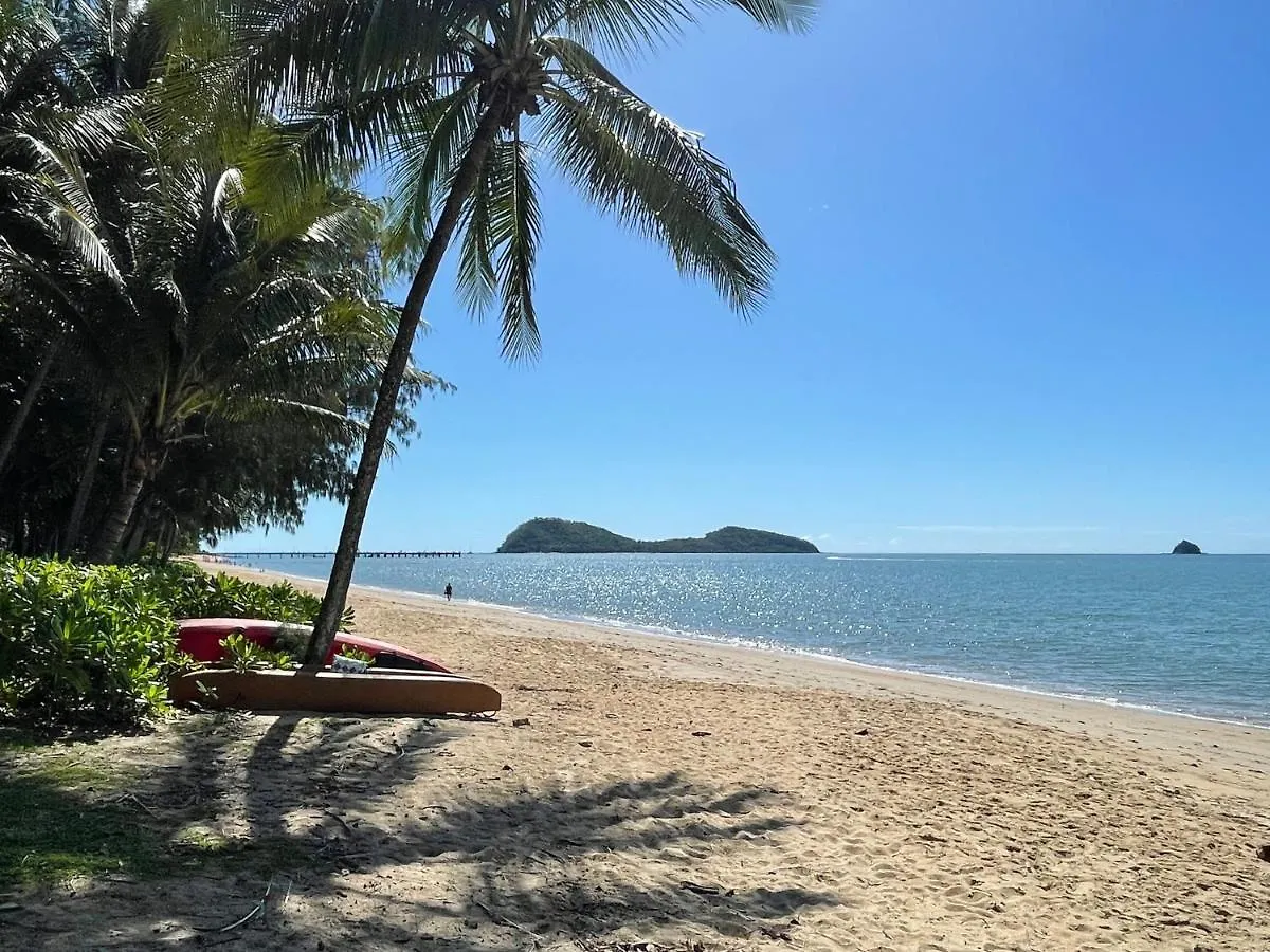 Sweet Creek Cottage, Palm Cove, 200M To Beach, Heated Pool, Pets Australia