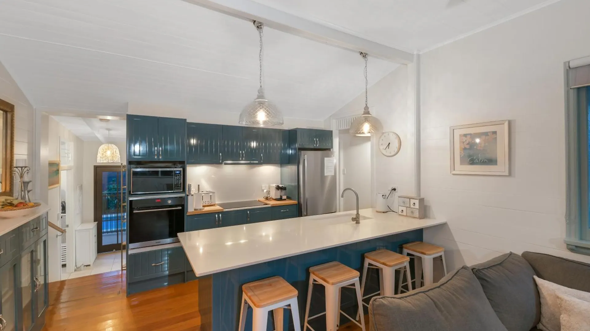 Sweet Creek Cottage, Palm Cove, 200M To Beach, Heated Pool, Pets Holiday home