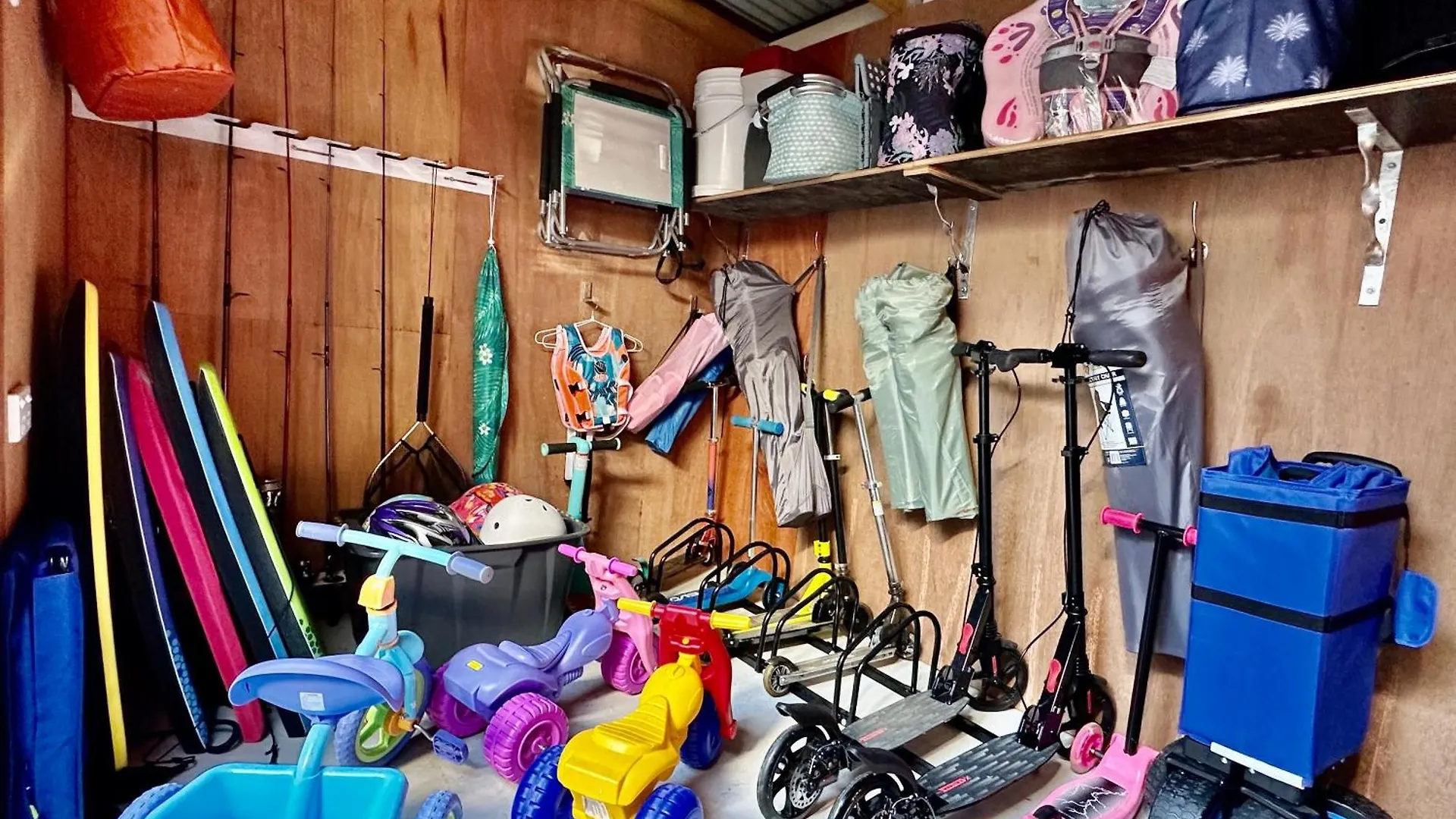 Sweet Creek Cottage, Palm Cove, 200M To Beach, Heated Pool, Pets Holiday home